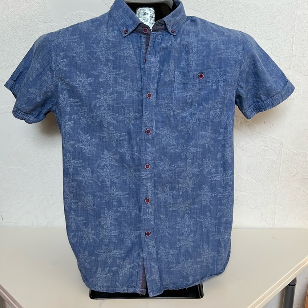 MBX Denim Wear Men’s Short Sleeve Button Down Slim Fit Shirt Size M